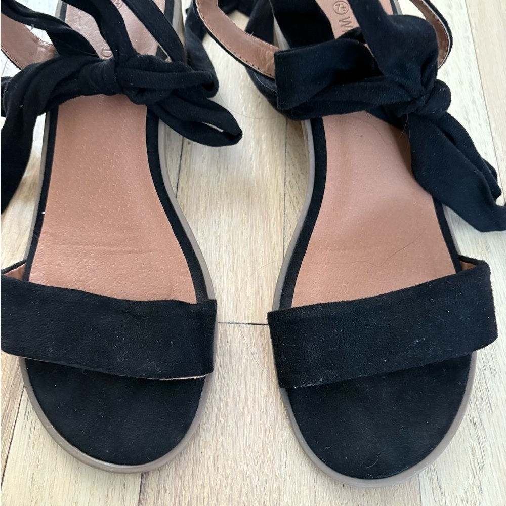 Black Lace Up Sandals - Picture 2 of 4